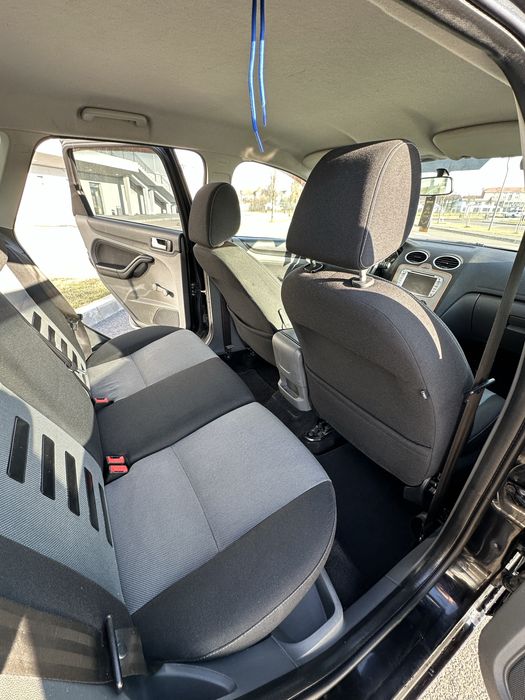 Ford Focus 1.6(Diesel)