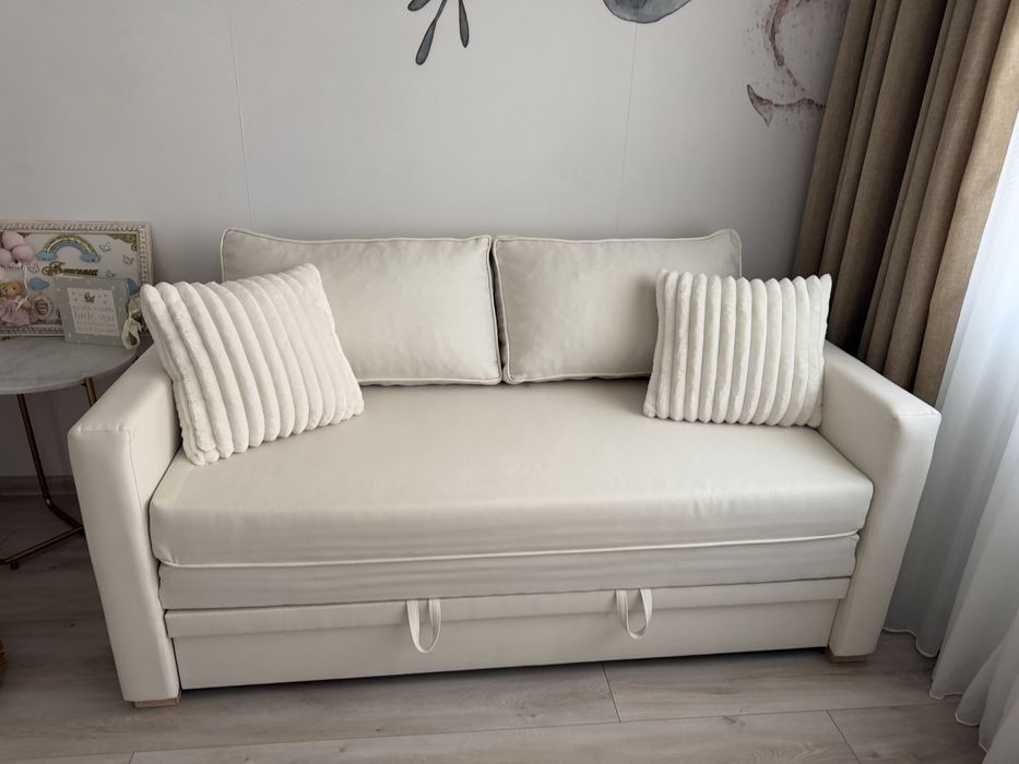 Диван - разтегателен и компактен