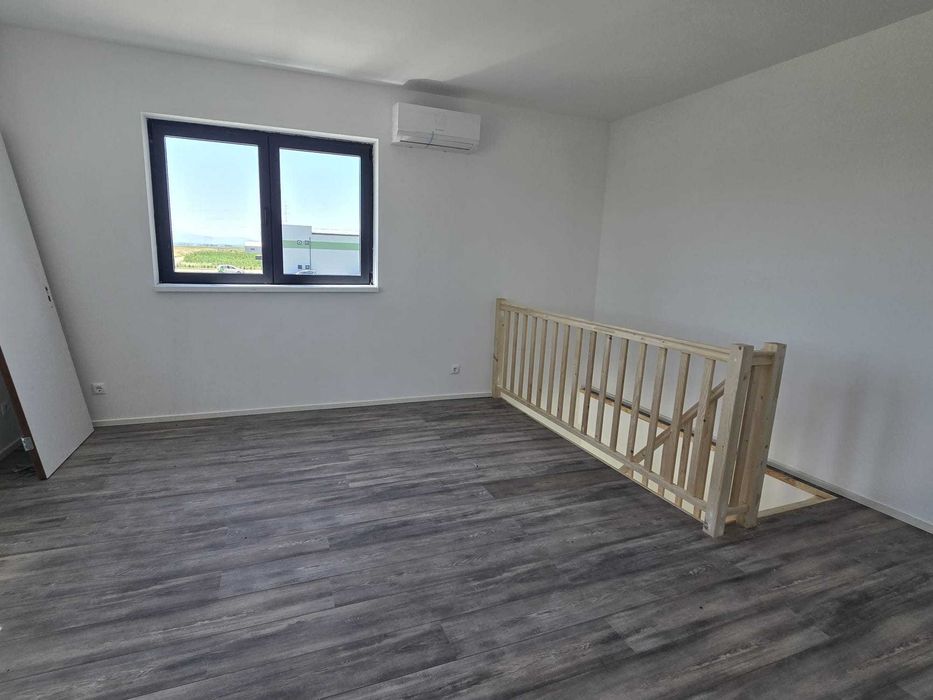 Hală Industrială Premium 530mp de Închiriat – Ozun, Jud. Covasna.