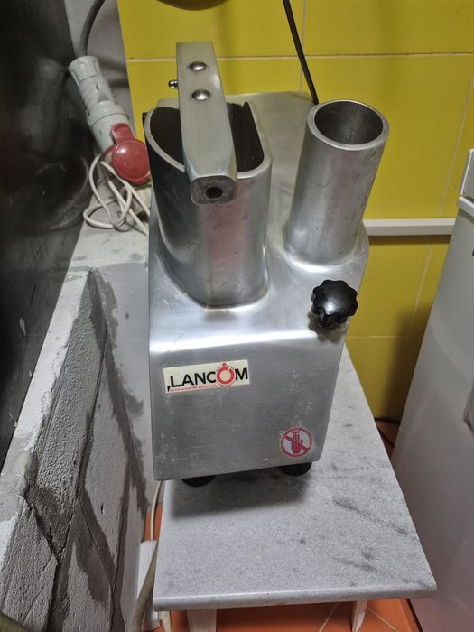 Masina gatit gaz sau electrica, alte aparate gatit