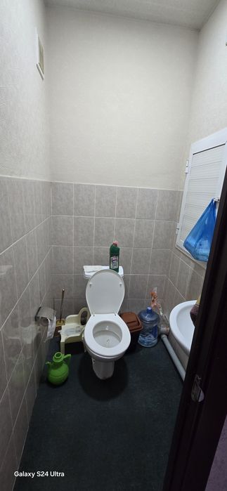 Сергили 8худуд 3хона 7этаж 69минг 80квадрат якин