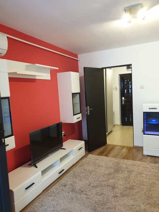 Inchiriez garsoniera, totul nou