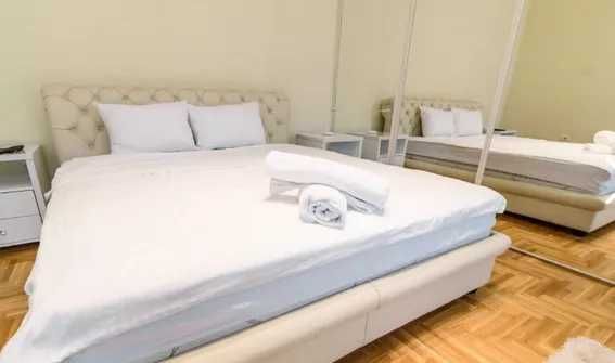 Дава се под наем Двустаен апартамент в Пловдив, Гагарин - 65 кв.м за 209.1 € - Снимка #1