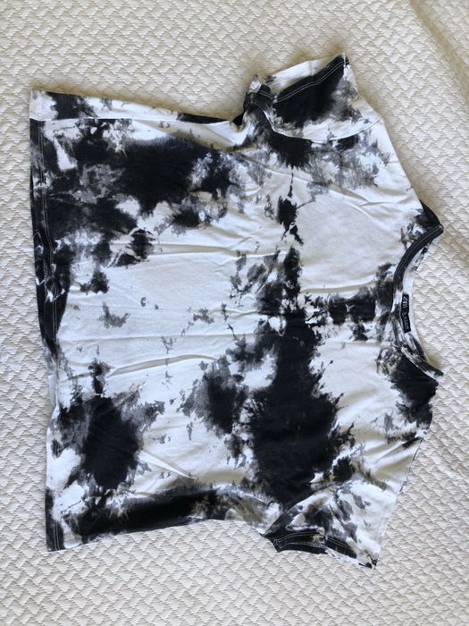 Тениска Bershka,Guess,Zara