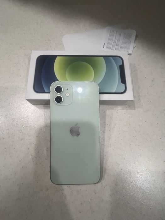 Продам iphone 12 128gb