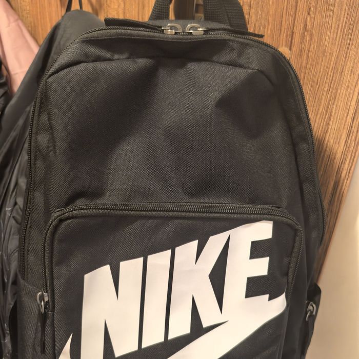 Оригинална нова раница Nike.