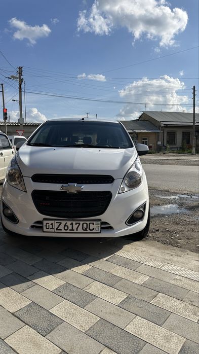 Spark avtomat sotiladi (variant vikup yo’q )