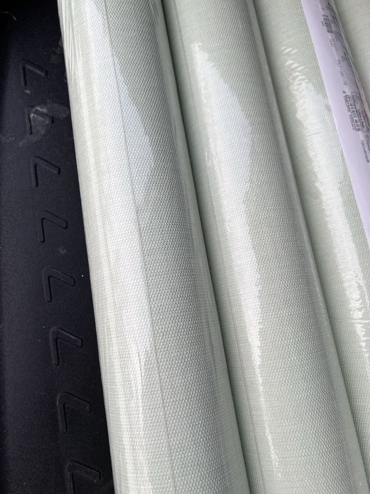 Продам обои новые