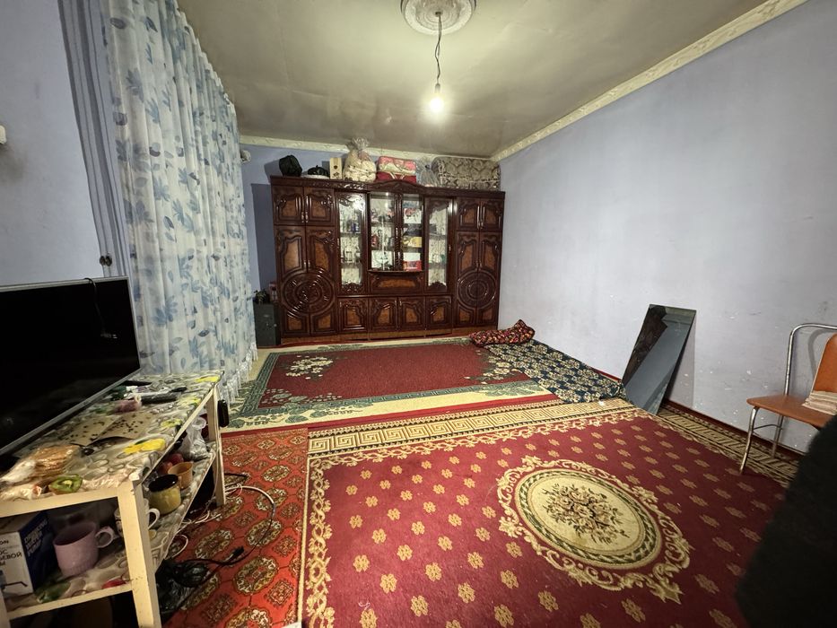 Катедж сотилади Хончарбоғда Ибн Сино