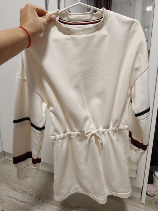 Спортна рокля Tommy Hilfiger