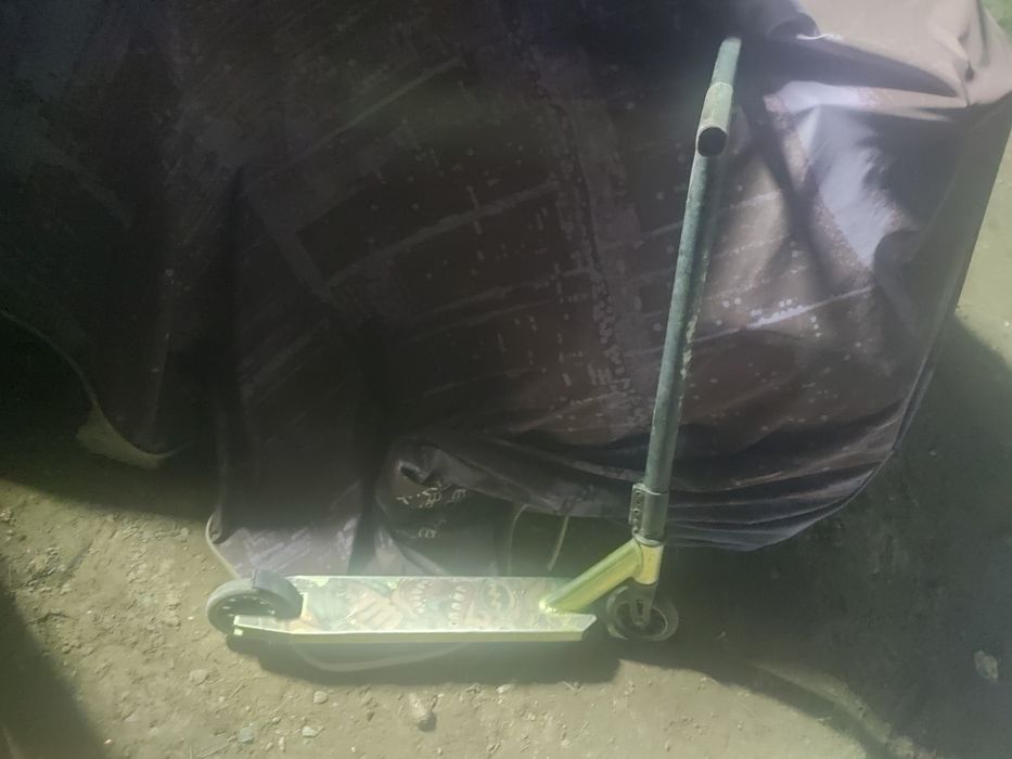 Самокат трюкавой