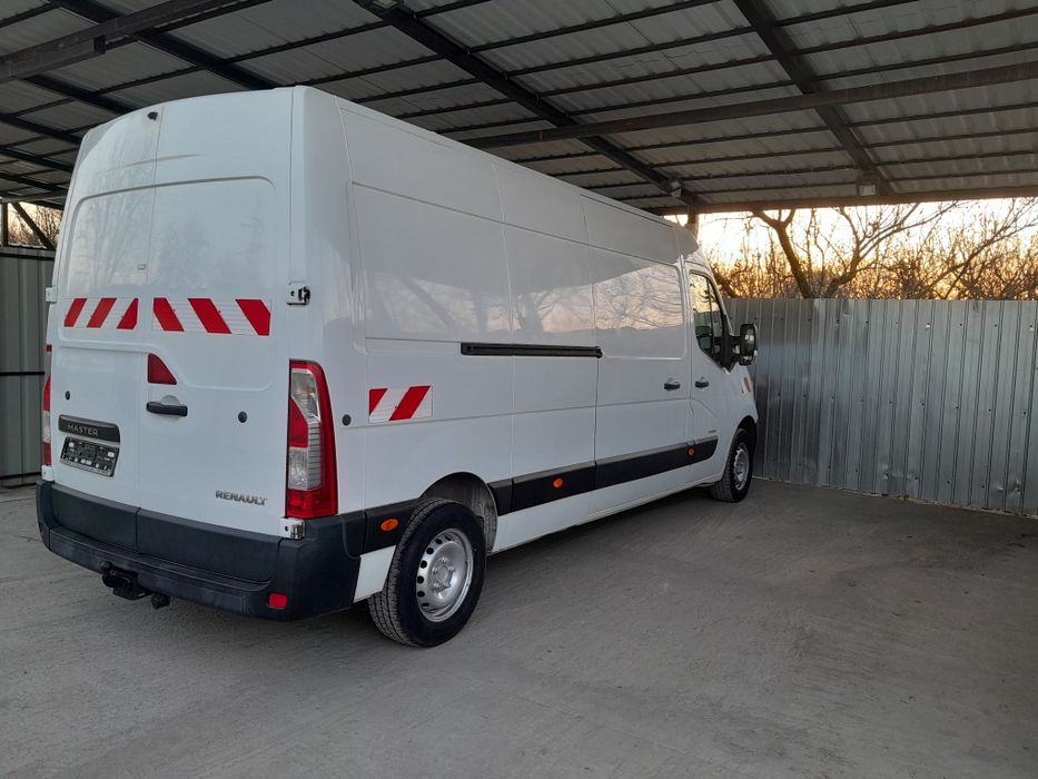 Renault Master Varianta Lunga