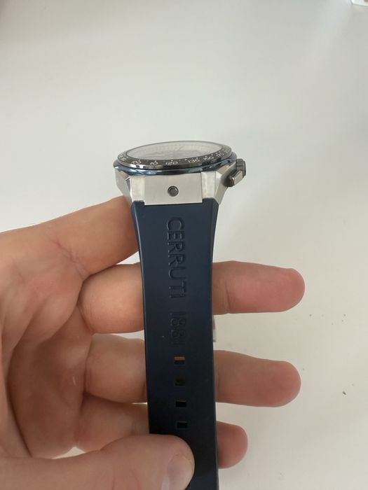 Оригинален Часовник Cerruti 1881 може и бартер