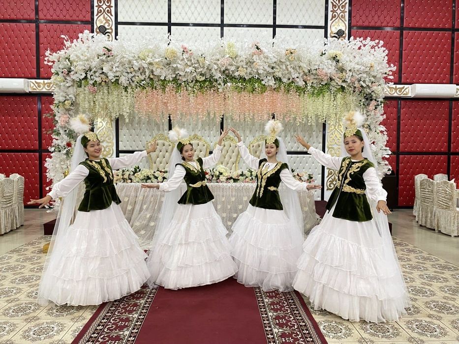 Костюмы для шоу балета,  танцевальные