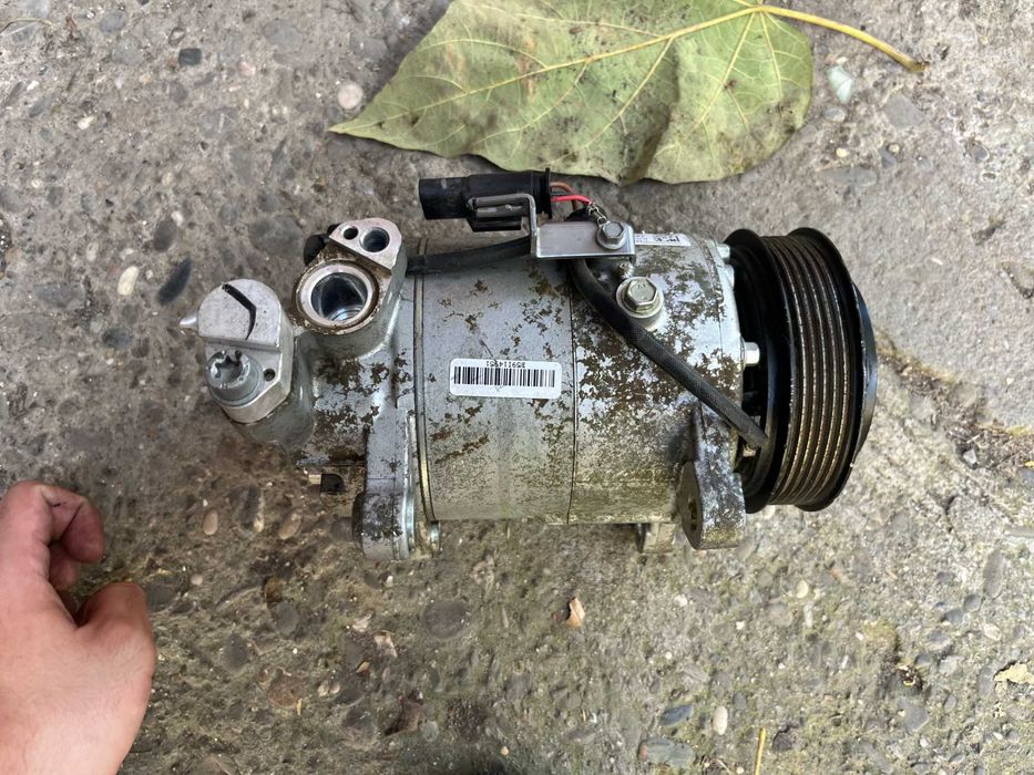 Compresor AC BMW Seria 5 G30 / G31, G11, G12, G20, G21, X4