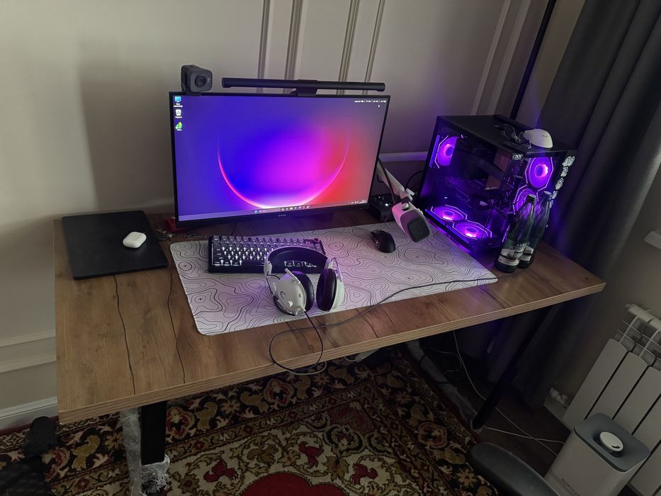 Стол письменый, игровой стол, кресло игровое