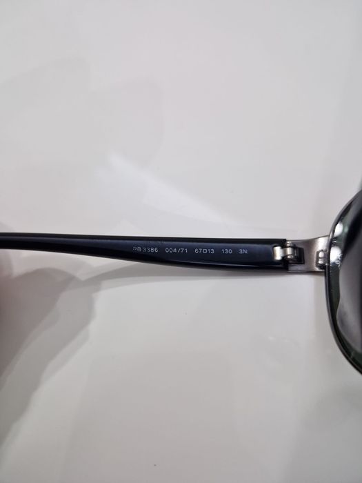 Vand ochelari de soare Ray-Ban Rb 3386