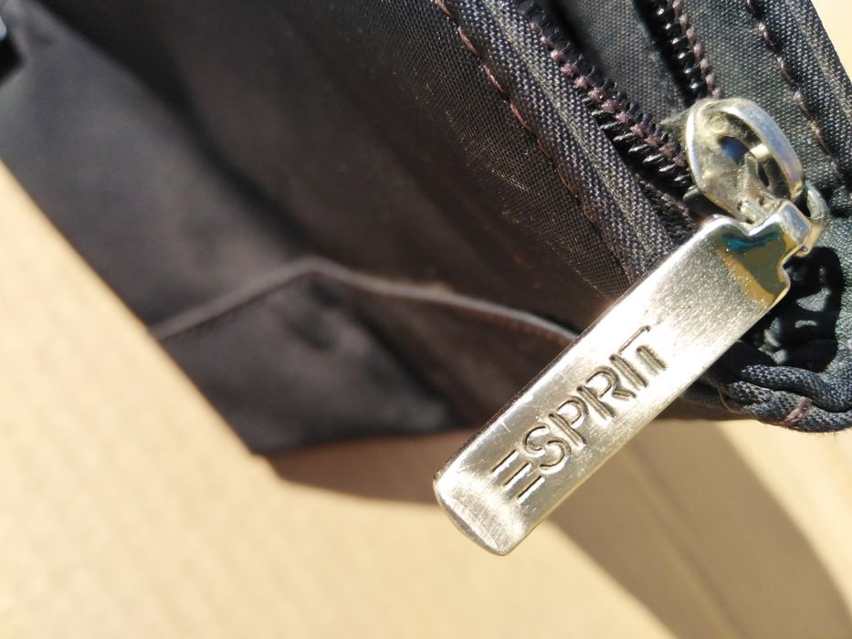 Маркови обувки на Esprit, номер 39, Несесер 11 лв.,за двете 35 лв.