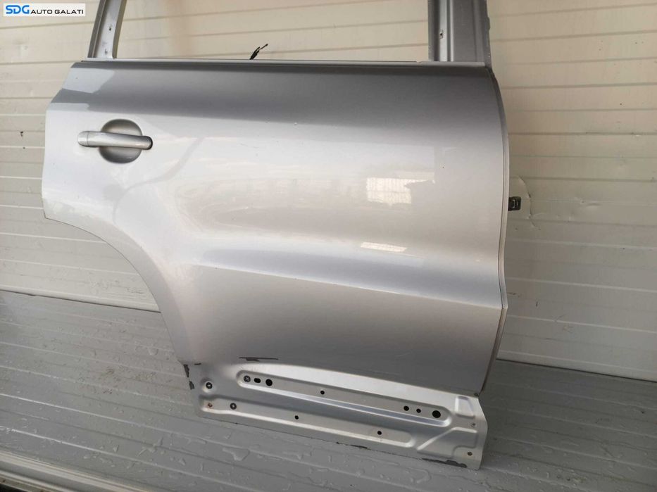 Usa Usi Portiera Portiere Dreapta Spate Dezechipata Volkswagen Tiguan 2007 - 2015 Culoare LA7W [L1310]