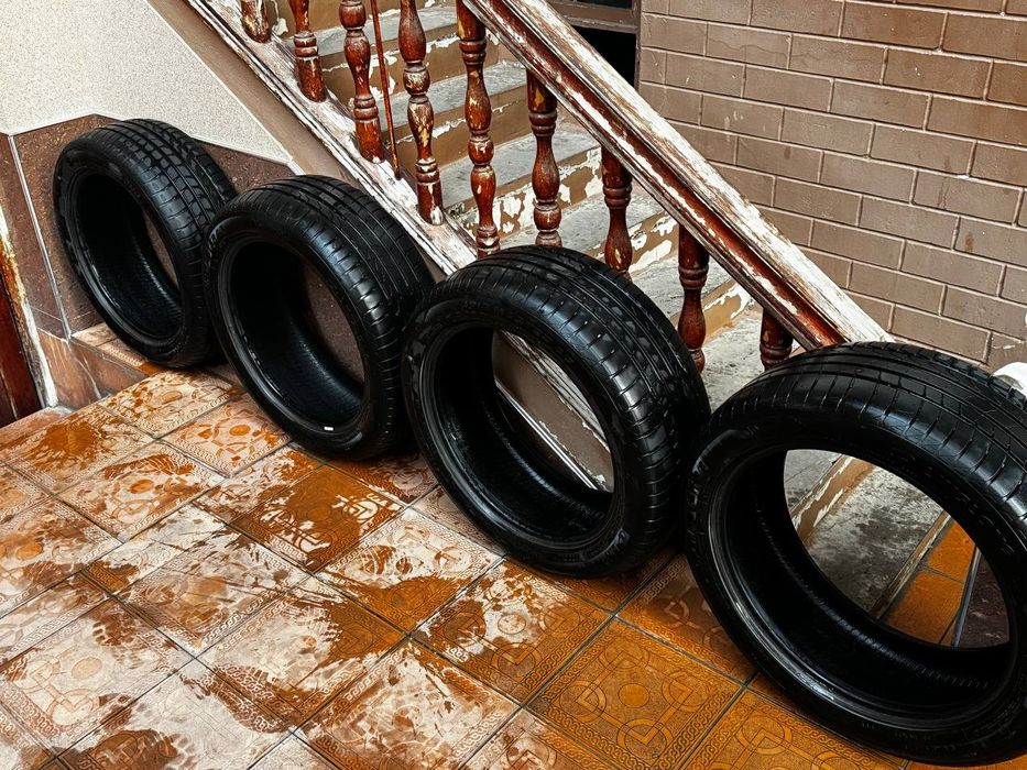 235/50R19 Автошины