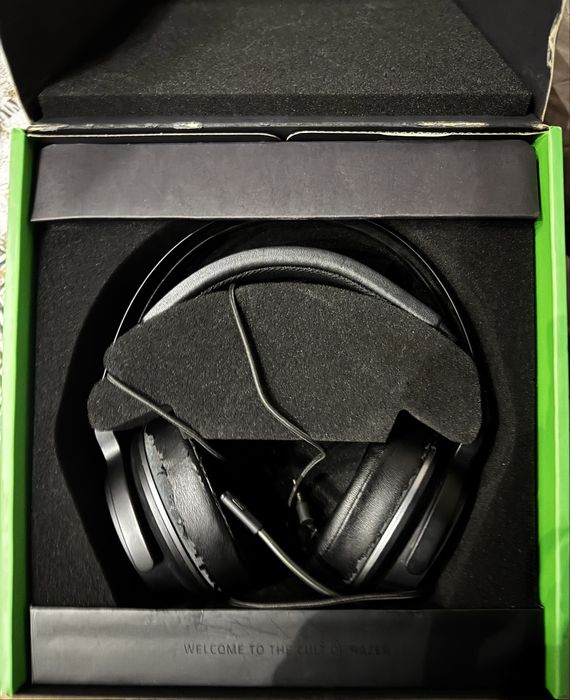 продам наушники.