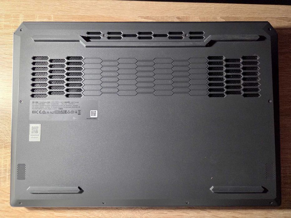 Laptop Gaming Lenovo LOQ 17IRX10
