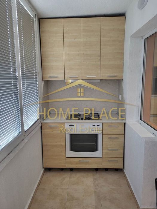 Дава се под наем Тристаен апартамент в Варна, Цветен квартал - 72 кв.м за 561 € - Снимка #3