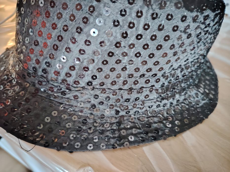 Продаем детскую маскарадную шлаяпу