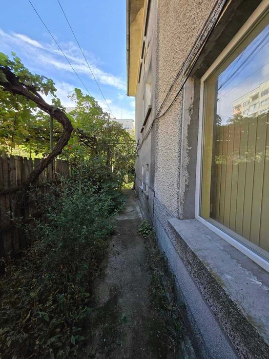 Продава се Къща в Стара Загора, Зора - 195 кв.м за 534 €/кв.м - Снимка #1