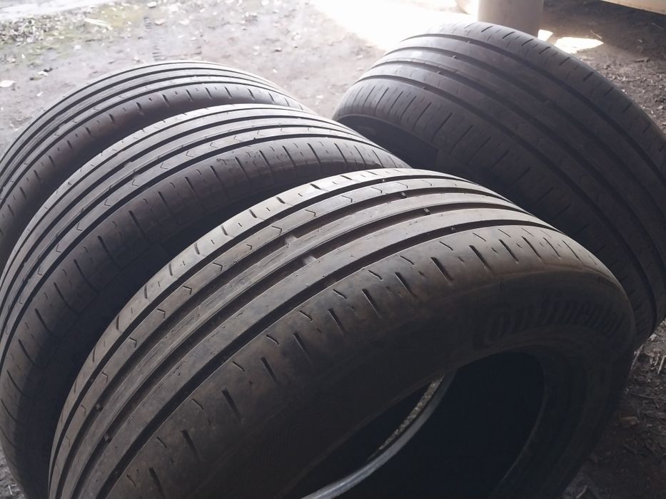 4 шины Continental 205 55 R16.