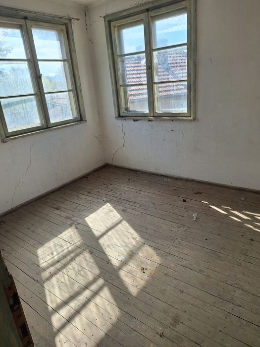 Продава се Къща в Тетевен - 180 кв.м за 170 €/кв.м - Снимка #17