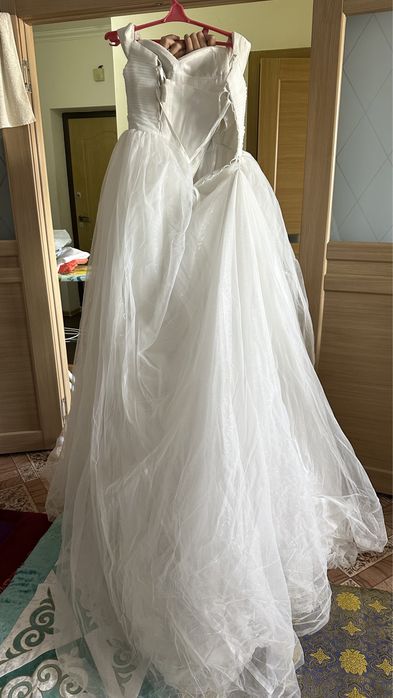 Продам свадебное платье