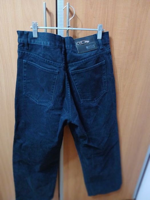 Продам  мужские джинсы Мустанг