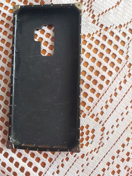 Husa telefon Oppo Louis Vuitton