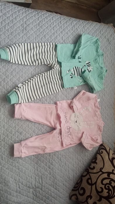 Пакет одежды на девочку 1 года