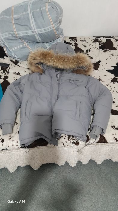 Срочно продам Обмен пуховик куртка