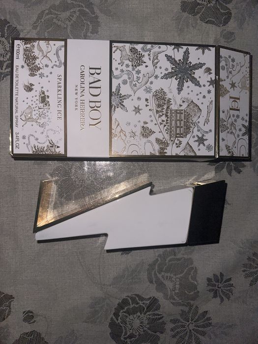 Carolina herrera bad boy sparkling ice