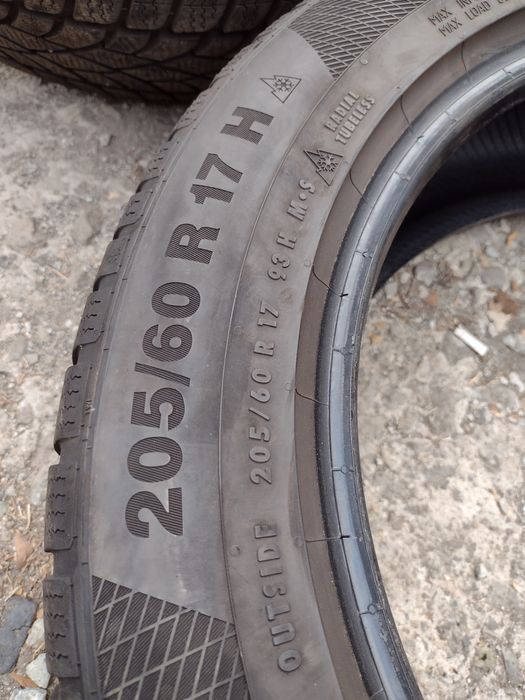 Перфектни 2бр.205/60/17 Continental TS860 dot2121