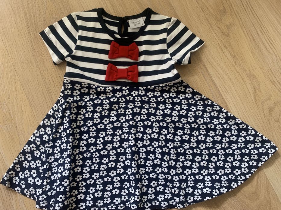 НОВИ бебешки дрешки, различна големина, цени от 5 лв.