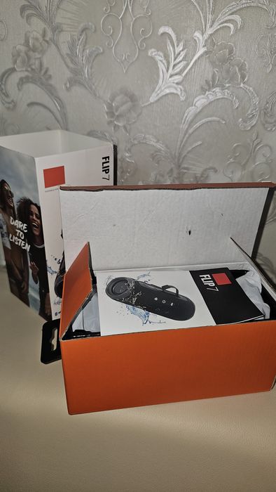 Jbl flip 7 boxa portabila