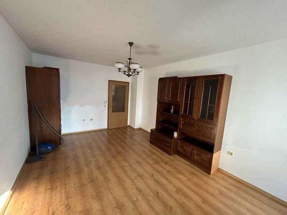 Продава се Тристаен апартамент в София, Манастирски ливади - 108 кв.м за 1519 €/кв.м - Снимка #3