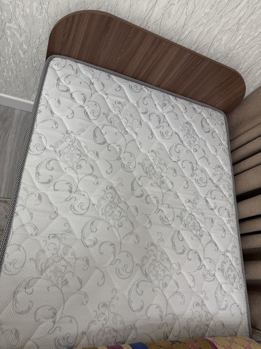 Продам  матрац