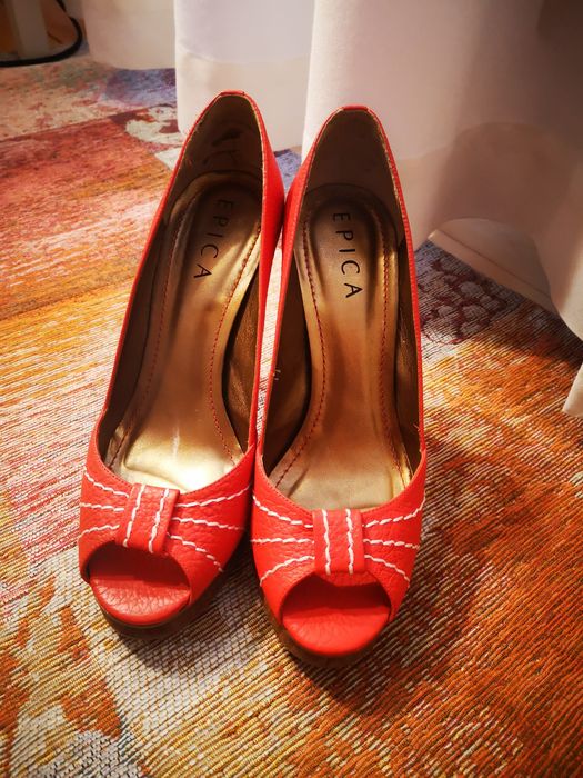 Дамски обувки