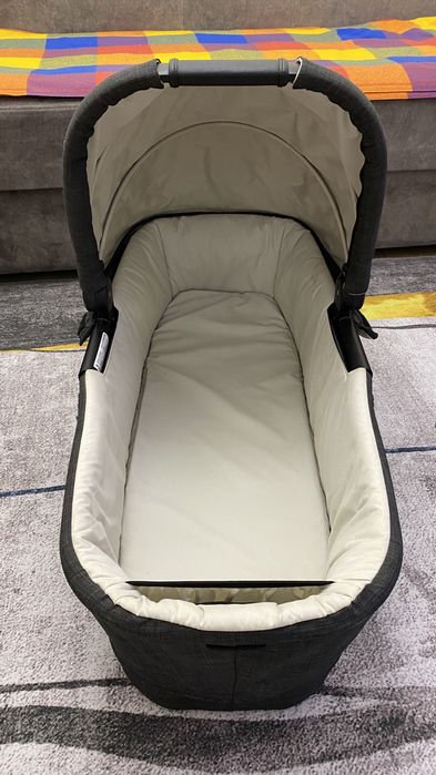 Продам люльку Joie