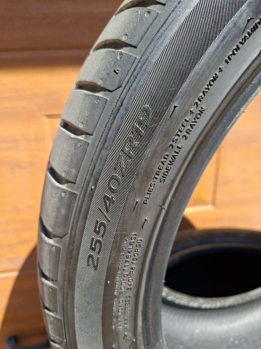 Anvelope 255 40 19 vara