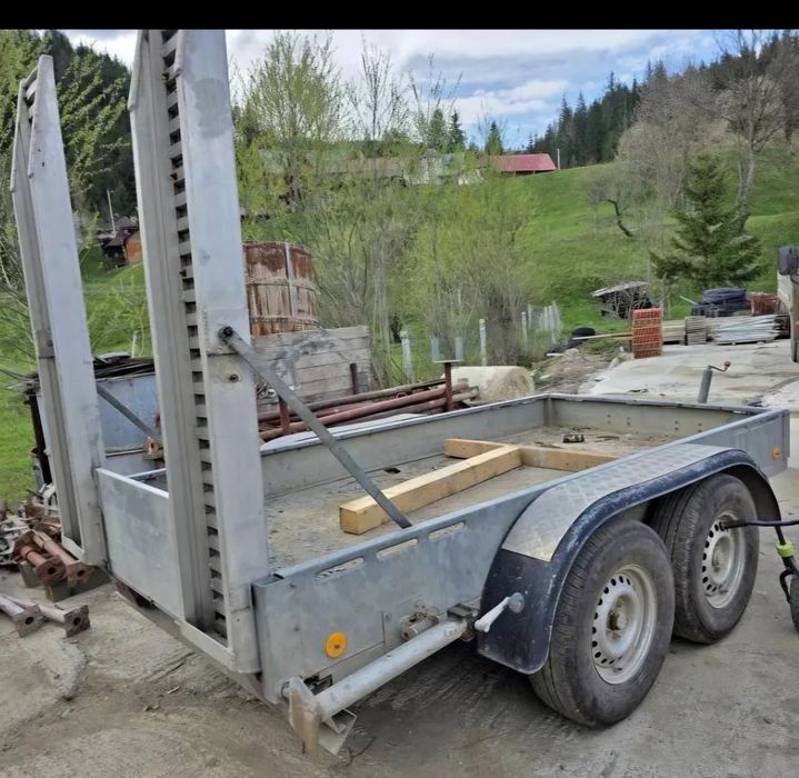 Remorcă 3000 kg de vânzare!