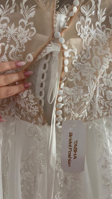 Rochie de mireasa A line noua, cu eticheta