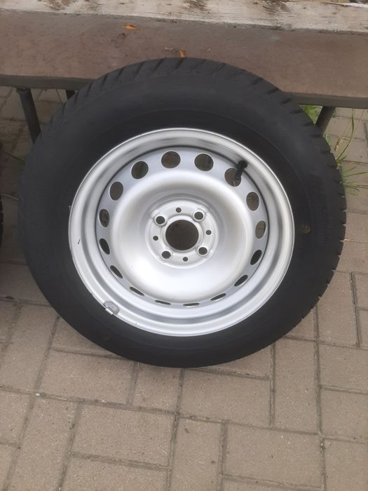 Продам 2шт 175 65 r14 Ваз