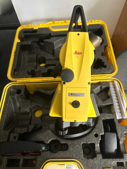 Теодолит Leica Builder 109