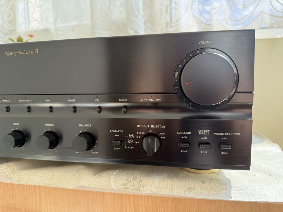 Denon PMA-880r Стерео усилвател